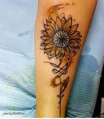 Mais Differentes Couleurs Sunflower Tattoos Tattoos Body Art Tattoos
