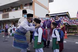 Bahagian penyelidikan dan pembangunan, jabatan agama islam selangor (jais) diwujudkan selaras dengan kewujudan jabatan agama islam alamat : Sumbangan Pelitup Muka Guna Semula Untuk Sekolah Rendah Agama Integrasi Srai Seksyen 19 Shah Alam Inisiatif
