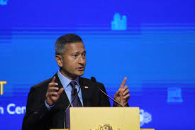 Dr vivian balakrishnan studied medicine at the national university of singapore after being awarded the president's scholarship in 1980. Let S Give New Andhra Government Some Time To Re Evaluate Amravati Vivian Balakrishnan Connected To India