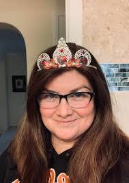 Heather Raper's Instagram, Twitter & Facebook