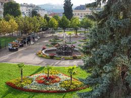 These stays are highly rated for location. Baden Bei Wien Ahol Meg El A Monarchia Hangulata Travellina