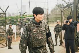 Pin Oleh Derek Alfred Di Servicio Militar Surcoreano Di 2020 Lee Min Lee Suami