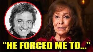 Caweyska Toronto: His music playing in the Toronto nightclubs