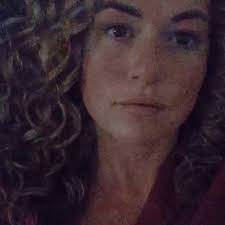 No hair straighteners tonight. I can’t be bothered 🙈 Let’s just do curls  ❤️ KD #natural #potd #sundaynight