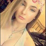 Sunni Tanner's Instagram, Twitter & Facebook