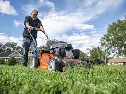 Hover lawn mowers use air cushion mowing and are exceptionally easy to manoeuvre. Husqvarna Lc221rh Self Propelled Mower Review Pro Tool Reviews