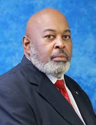 Lloyd Thompson: City should support minority-led Cross Bayou project