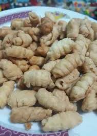 Camilan ini dibuat dari kombinasi tepung, ragi, lemak babi, krim asam, kuning telur, susu, dan garam. Kumpulan Resep Kue Garpu Tanpa Telur Enak Resep Milik Bunda
