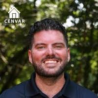 Kyle Lessard's Instagram, Twitter & Facebook