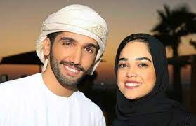 مشاعل الشحي وزوجها احمد خميس يثيران الجدل مجددا، أفاد مراسل إشراق العالم 24 بأن خبر مشاعل الشحي وأحمد خميس يثيران الجدل بـلقطات على السرير تم تداوله على نطاق واسع عبر الإنترنت ومواقع التواصل والآن نترككم مع تفاصيل الخبر. Ø´Ù‡Ø§Ø¨ Ù…Ù„Ø­ Ø§Ù„Ø¥Ù†Ø³ØªØºØ±Ø§Ù… ÙŠØ¹Ù„Ù† Ø§Ù†ÙØµØ§Ù„ Ù…Ø´Ø§Ø¹Ù„ Ø§Ù„Ø´Ø­ÙŠ ÙˆØ£Ø­Ù…Ø¯ Ø®Ù…ÙŠØ³ Ø´Ø¹Ù„Ø© Com