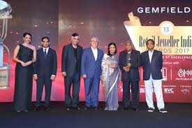Apr 07, 2021 · after watching the series one must have wondered about the whereabouts of harshad mehta's family. Palanpuronline