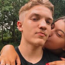 Comfortable places to work in Methuen area