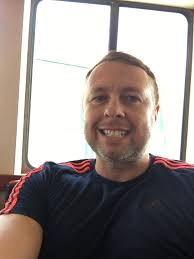 Richard Longbottom is fundraising for Macmillan Cancer Support