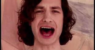 Gotye Kimbra Singing Someone I Used To Know Kind Of Haunting Different More Than Some Of The Music Playing The Last Few Years Good Music