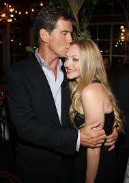 Here we go again , but the actress was experiencing an greenwell also posted a shot of seyfried on the red carpet paired with a sweet note about the situation. Amanda Seyfried Photostream Mamma Mia Amanda Seyfried Photos Amanda Seyfried