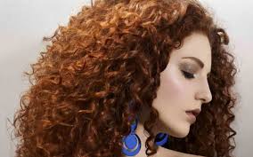 Discover a retro sense of style with a popular modern twist in these top 40 best hard part haircuts for men. Best Hair Salons In Dubai Yin Yang Aveda More Mybayut