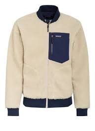 Das erfolgslabel, dass sich ursprünglich auf herrenmode für kletterer spezialisiert hatte, überzeugt heute mit stylisher und funktioneller kleidung. Teddyfell Jacke Von Patagonia Bei Breuninger Kaufen