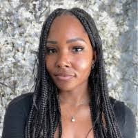 Martina Carter's Instagram, Twitter & Facebook