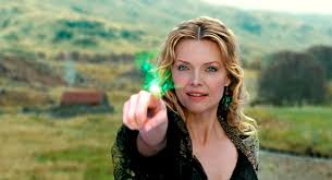 At an older age also, she provides a competition to younger actresses and models. Michelle Pfeiffer S 10 Best Movies Rotten Tomatoes Movie And Tv News