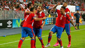 El técnico de la selección chilena, el uruguayo martín lasarte, citó este miércoles a 26 futbolistas, todos ellos del. Por Sancion A Bolivia Chile Asciende Al Quinto Puesto De Las Eliminatorias