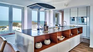 Siematic Inselkuche In Lotusweiss Und Nussbaum Mit Gaggenau Geraten Ekelhoff Kuchen