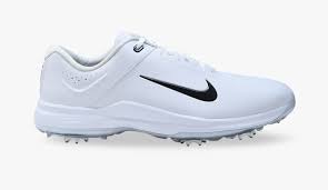 Tiger woods swaps signatures for the masters. What Golf Shoes Does Tiger Woods Wear Golfgetup