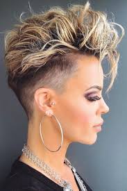 25 Best Short Pixie Cut Hairstyles 2023