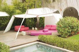 tente de jardin design original pavillon par paola lenti tente jardin pergola jardins