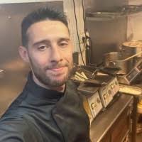 30+ perfiles de «Orefice»