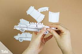 Drucke auf büttenpapier sind etwas ganz besonderes. Auto Aus Papier Basteln Vorlage Und Anleitung Zum Falten Talu De