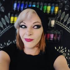 Amber Webster's Instagram, Twitter & Facebook