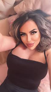 Доброго ранку моя мила моя красуня моя кохана моя королева Люблю тебе одну  люблю дуже сильно люблю тільки тебе люблю