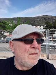 Family's £100k pledge for 'superhero' Oliver