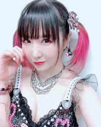 大森靖子さんのインスタグラム写真 - (大森靖子Instagram)「おっぱいは良いライブをします  平気で全裸になるくらい剥き出しでいることと、それでも1番大事なものは守ること、 音楽、それが私の仕事だから、からだをつかっていきている、ナマモノだねえ  声は正直すこしだけ ...