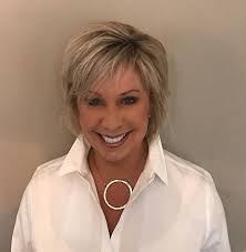 Erin Bachman's Instagram, Twitter & Facebook