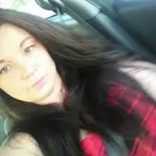 Bonnie Murray's Instagram, Twitter & Facebook