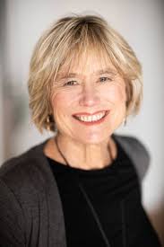 Dana Gayle's Instagram, Twitter & Facebook