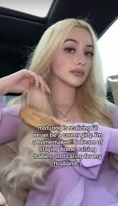 Ladies,,,,,,,,,,,,,, is this a thing?