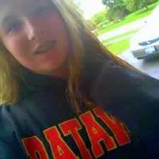 Allison Bahlmann's Instagram, Twitter & Facebook