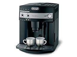You and your guests can enjoy delicious cappuccinos and lattes anytime. De Longhi Kaffeevollautomat Test 2021 12 Kaffeeautomaten Im Vergleich