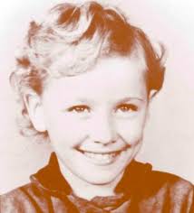 The parton family was not wealthy by any means. Happy International Children S Book Day Dolly Parton S Imagination Library