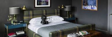 Grey walls dark furniture bedroom. 34 Stylish Gray Bedrooms Ideas For Gray Walls Furniture Decor In Bedrooms