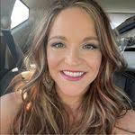 Emmy Estes's Instagram, Twitter & Facebook