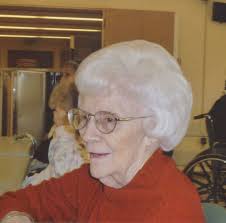 Marie Hollingshead's Instagram, Twitter & Facebook