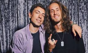 Aprenda a tocar a cifra de o sol (vitor kley) no cifra club. Di Ferrero Convida Vitor Kley Para A Regravacao De Hoje O Ceu Abriu