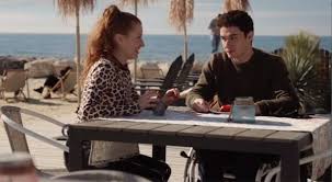 Seulement quelques heures plus tard, elle est en garde à vue, accusée du meurtre d'un ami d'enfance. Virgile Amoureux Pret A Donner L Argent A Eve Rebecca Craque Pour Gary Un Si Grand Soleil 18 04 2019 Un Si Grand Soleil Nouveautes Tele Com