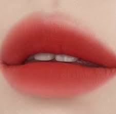 An allergy is found in at least a quarter of cases of eczematous cheilitis. 77 Aesthetic Lips Ideas Lips Aesthetic Makeup Lip Art