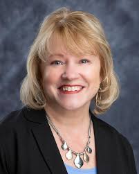 King steps down as president of SMWC