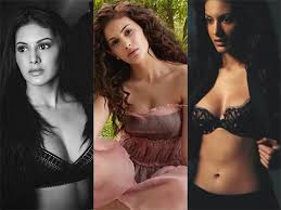 Amyra dastur is all set to join hands with singer stebin ben for a new song. Amyra Dastur Insta Pics Photogallery Page 1