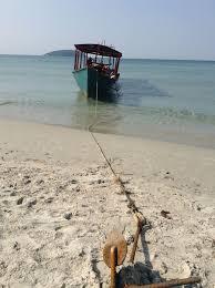 Journee Relaxante En Bateau Pour Visiter Les Environs Masque Tuba Plongee Bateau Croisiere Ancre Beach Fun Cambodia Beach